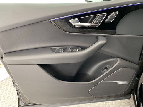 Used 2018 Audi Q7 3.0T Prestige w/ Prestige Package image 11