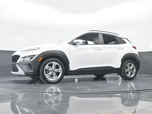 Used 2022 Hyundai Kona SEL w/ Convenience Package image 55