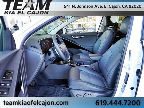Certified 2024 Kia Niro Wind w/ Wind Preserve Package FWD image 14
