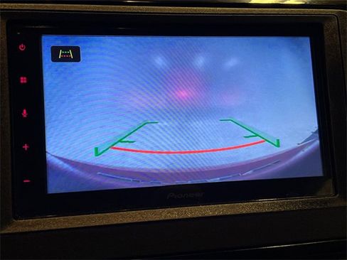 Used 2019 Volkswagen Beetle 2.0T S image 20