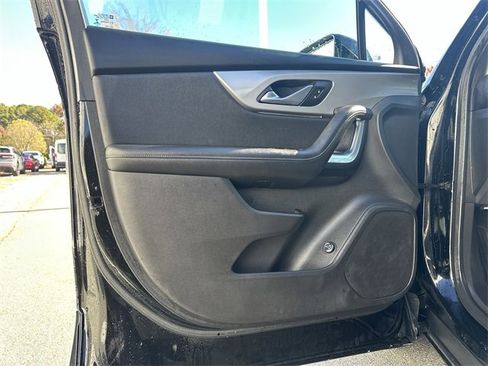Used 2020 Chevrolet Blazer LT w/ Redline Edition image 13