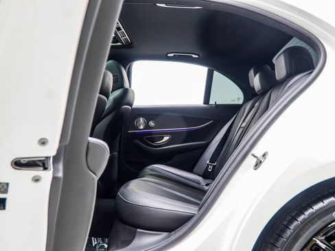 Used 2019 Mercedes-Benz E 300 image 40