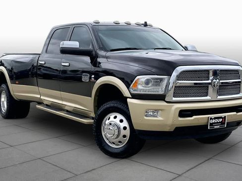 Used 2016 RAM 3500 Laramie Longhorn AWD/4WD image 3