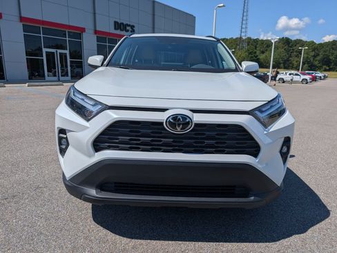 Used 2023 Toyota RAV4 XLE Premium FWD image 8