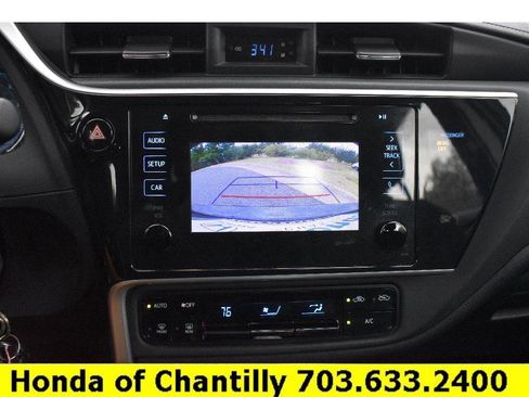Used 2019 Toyota Corolla LE FWD image 15