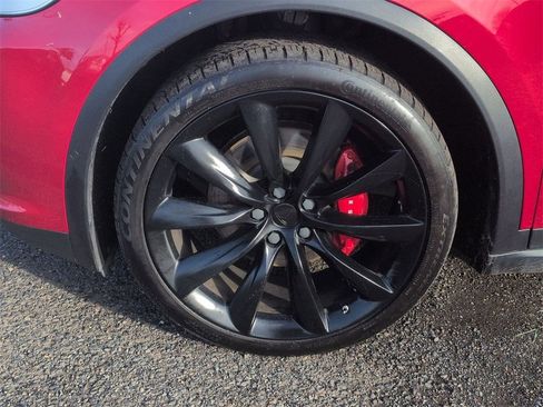 Used 2016 Tesla Model X P100D image 9