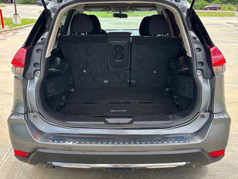Used 2018 Nissan Rogue S AWD/4WD image 20