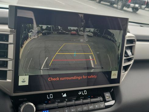 New 2026 Toyota Tundra Limited AWD/4WD image 26