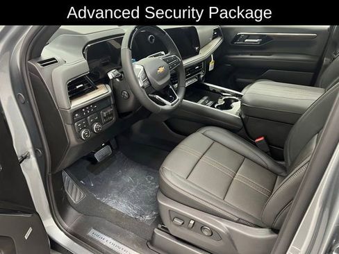New 2026 Chevrolet Suburban High Country AWD/4WD image 7