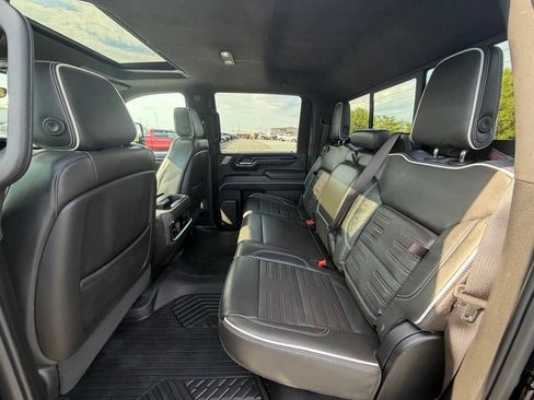 Used 2025 GMC Sierra 2500 AT4X w/ AT4X AEV Edition AWD/4WD image 7