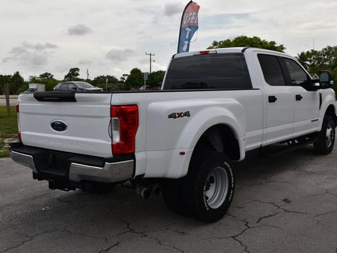 Used 2018 Ford F350 XL w/ Power Equipment Group image 7