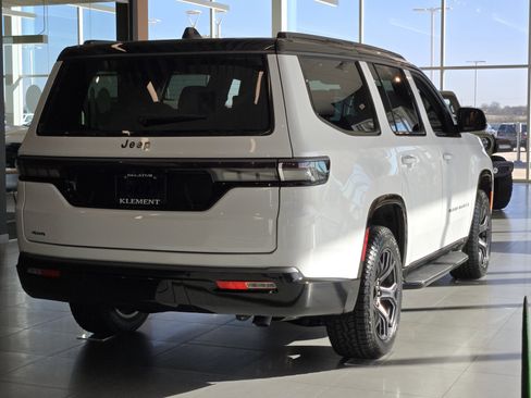 New 2026 Jeep Grand Wagoneer Upland w/ Quick Order Packge 29V Upland image 4