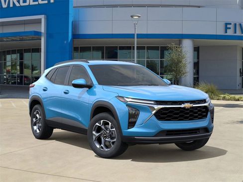 New 2026 Chevrolet Trax LT w/ Driver Confidence Package image 7