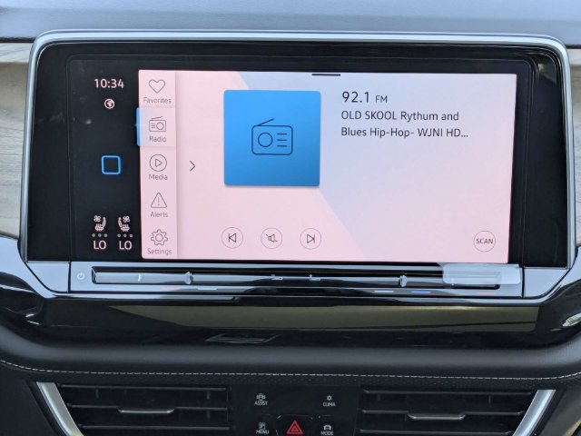 New 2026 Volkswagen Atlas SE FWD image 19