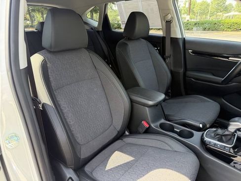 Certified 2025 Kia Seltos S AWD/4WD image 28