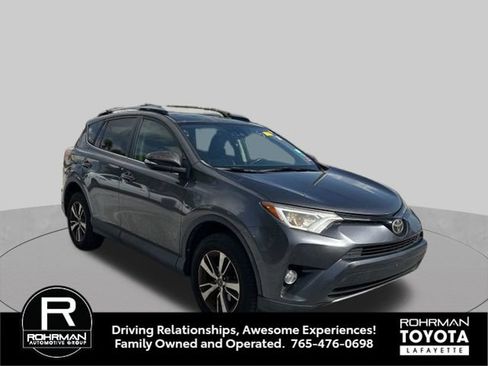 Used 2017 Toyota RAV4 XLE FWD image 8