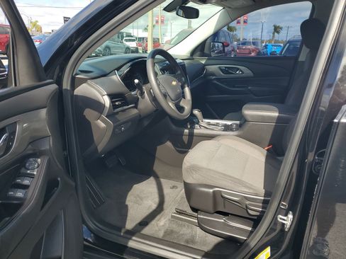 Used 2019 Chevrolet Traverse LS image 19