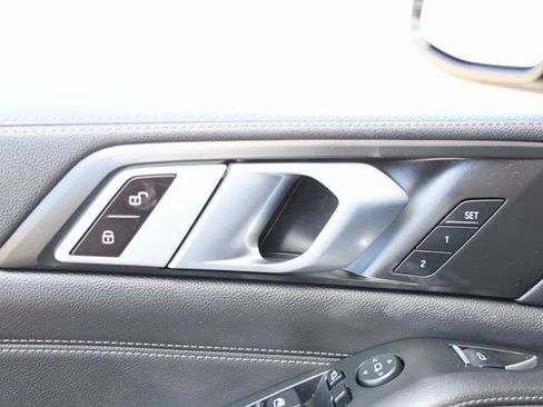 Used 2020 BMW X5 sDrive40i w/ Premium Package image 26