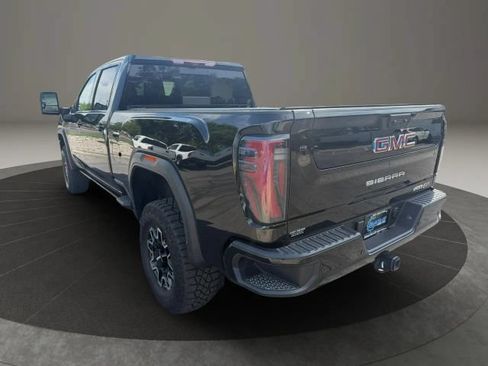 Used 2026 GMC Sierra 2500 AT4X AWD/4WD image 3