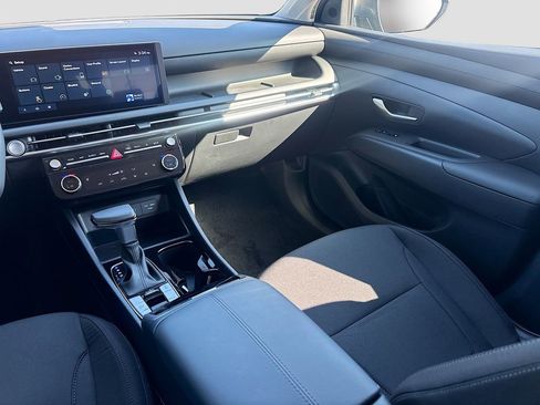 New 2026 Hyundai Tucson SEL image 22