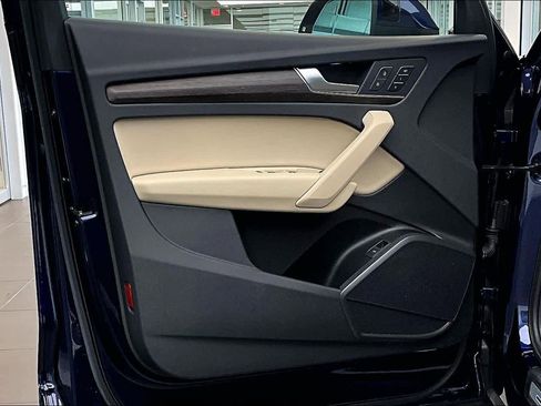 Certified 2023 Audi Q5 2.0T Premium w/ Convenience Package image 22