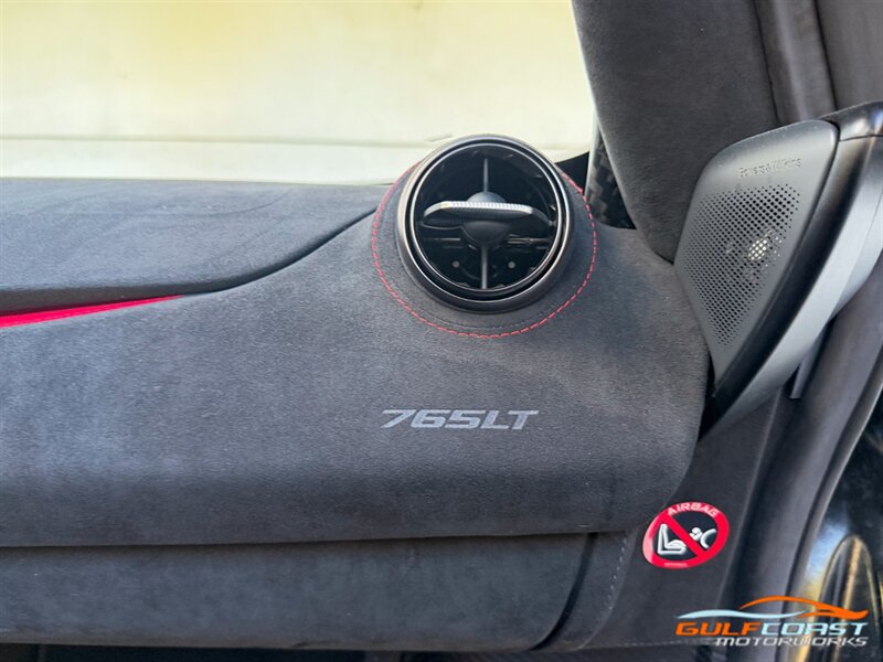 Used 2022 McLaren 765LT RWD image 38