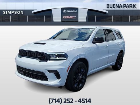 Used 2022 Dodge Durango GT w/ Blacktop Package AWD/4WD image 4