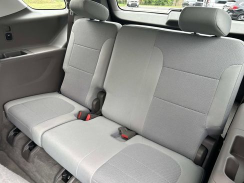 Used 2019 Chevrolet Traverse LT FWD image 23