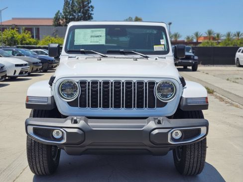 New 2026 Jeep Wrangler Unlimited Sahara w/ Safety Group AWD/4WD image 2
