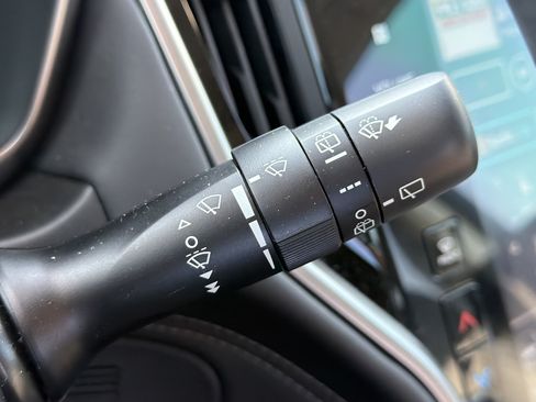 Certified 2025 Subaru Outback Touring XT AWD/4WD image 17