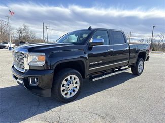 Used 2015 GMC Sierra 2500 Denali w/ Duramax Plus Package video 2