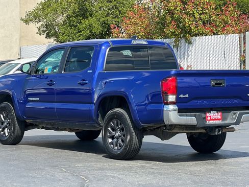 Used 2022 Toyota Tacoma SR5 AWD/4WD image 7