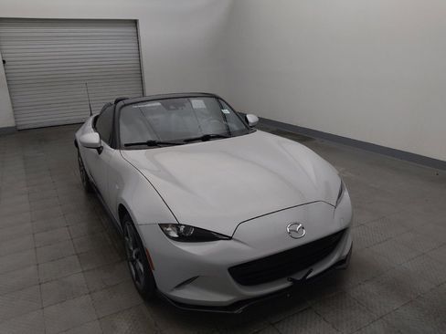 Used 2019 MAZDA MX-5 Miata Grand Touring w/ Appearance Package RWD image 14