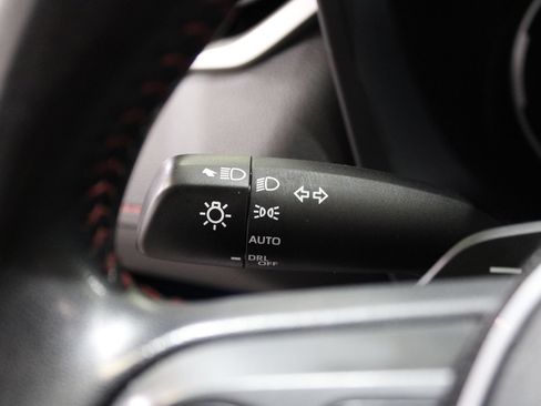 Used 2022 Toyota RAV4 XSE AWD/4WD image 29