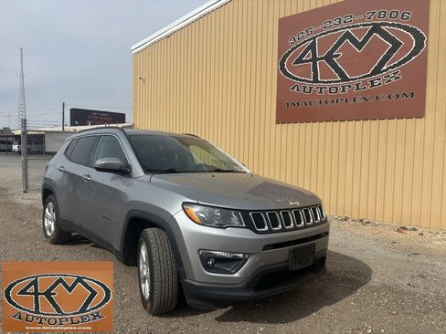 Used 2021 Jeep Compass Latitude w/ Convenience Group image 1