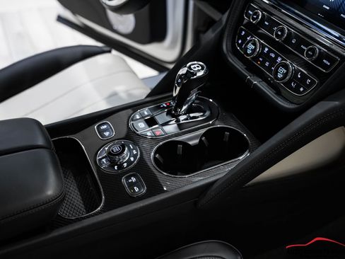 Used 2022 Bentley Bentayga Speed image 81