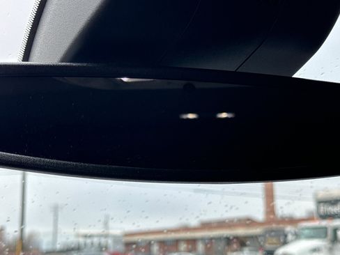 Used 2026 GMC Sierra 2500 SLT w/ SLT Premium Package image 24