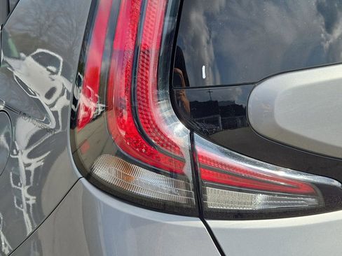 Certified 2024 Kia Soul S image 13