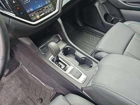 Used 2026 Subaru Ascent Premium AWD/4WD image 31
