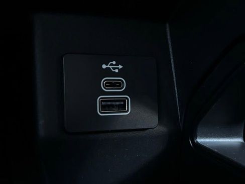 New 2025 Ford Ranger XLT w/ FX4 Off-Road Package image 36