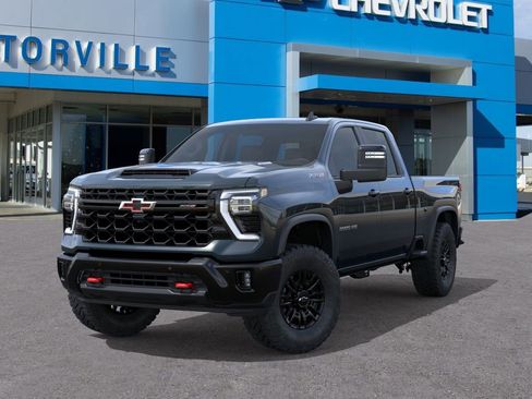 New 2026 Chevrolet Silverado 2500 ZR2 AWD/4WD image 6