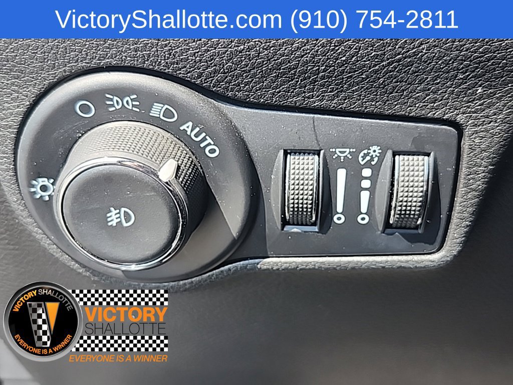 Certified 2024 Jeep Compass Limited AWD/4WD image 16