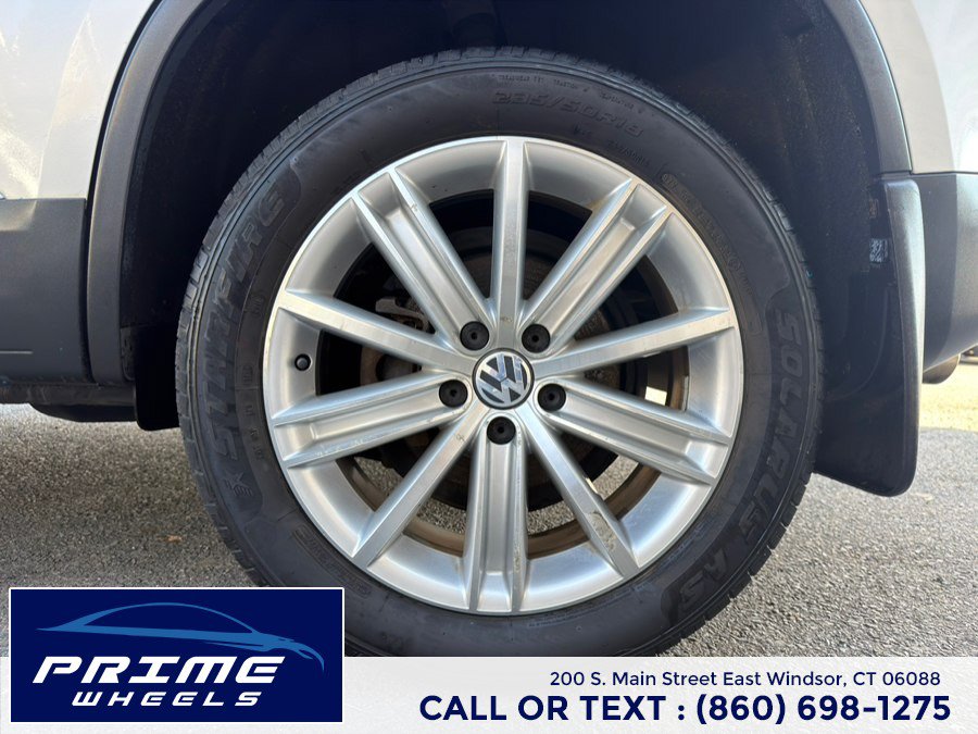 Used 2016 Volkswagen Tiguan SE AWD/4WD image 24