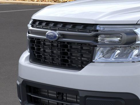 New 2024 Ford Maverick XLT image 18