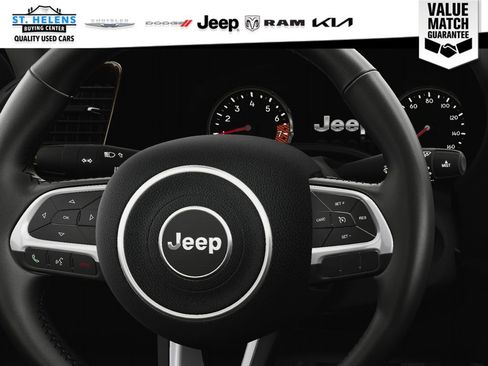 Used 2023 Jeep Renegade Latitude w/ Sun/Sound Group AWD/4WD image 22
