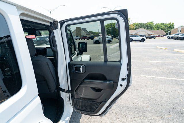 Certified 2025 Jeep Wrangler Unlimited Sahara AWD/4WD image 14