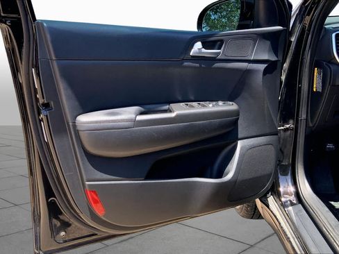 Certified 2021 Kia Sportage S FWD image 21