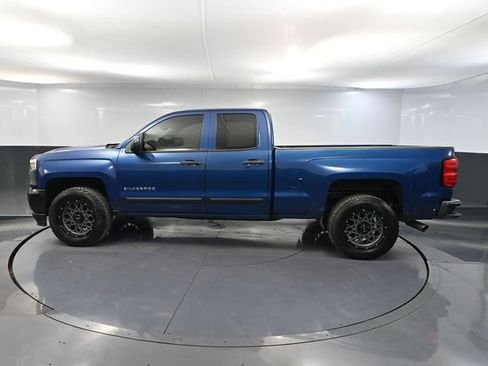Used 2017 Chevrolet Silverado 1500 W/T w/ Trailering Package RWD image 9