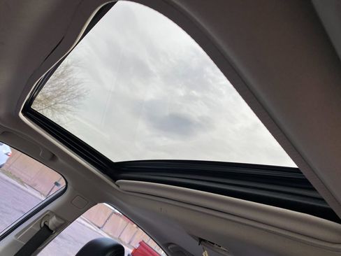 Used 2018 Subaru Legacy 3.6R Limited image 20