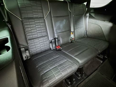 Used 2023 Cadillac Escalade Premium Luxury Platinum w/ LPO, Radiant Package image 28